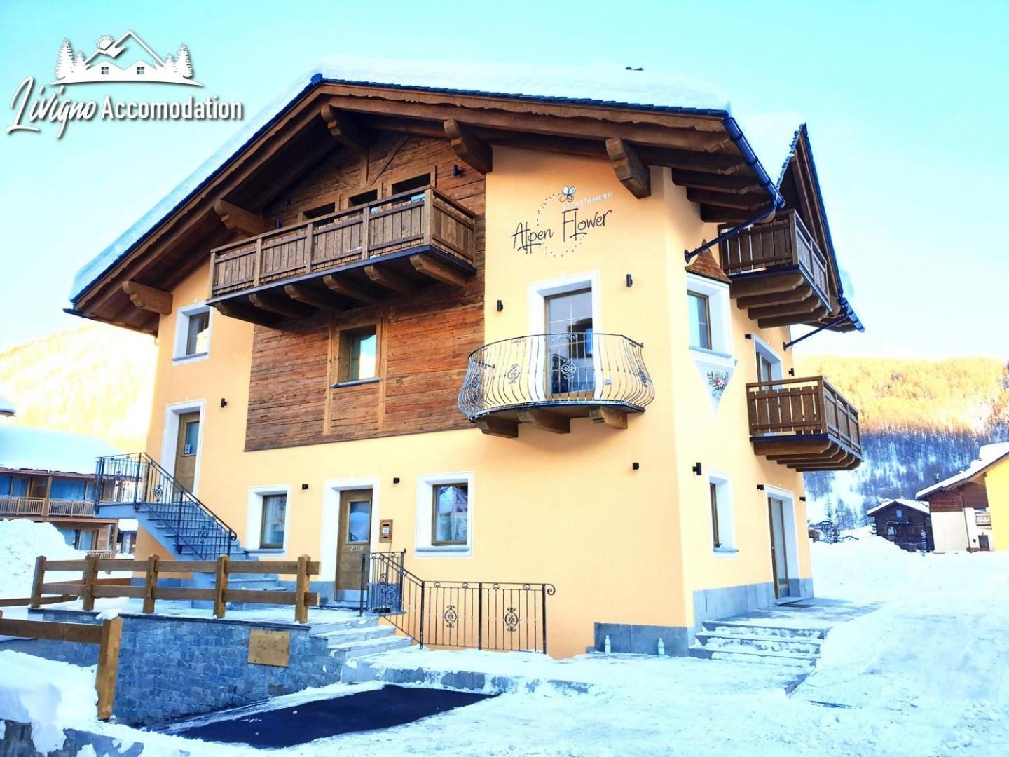 Alpen Flower By Livigno Accomodation מראה חיצוני תמונה